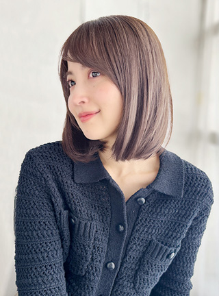 大人可愛いナチュラルボブスタイル
